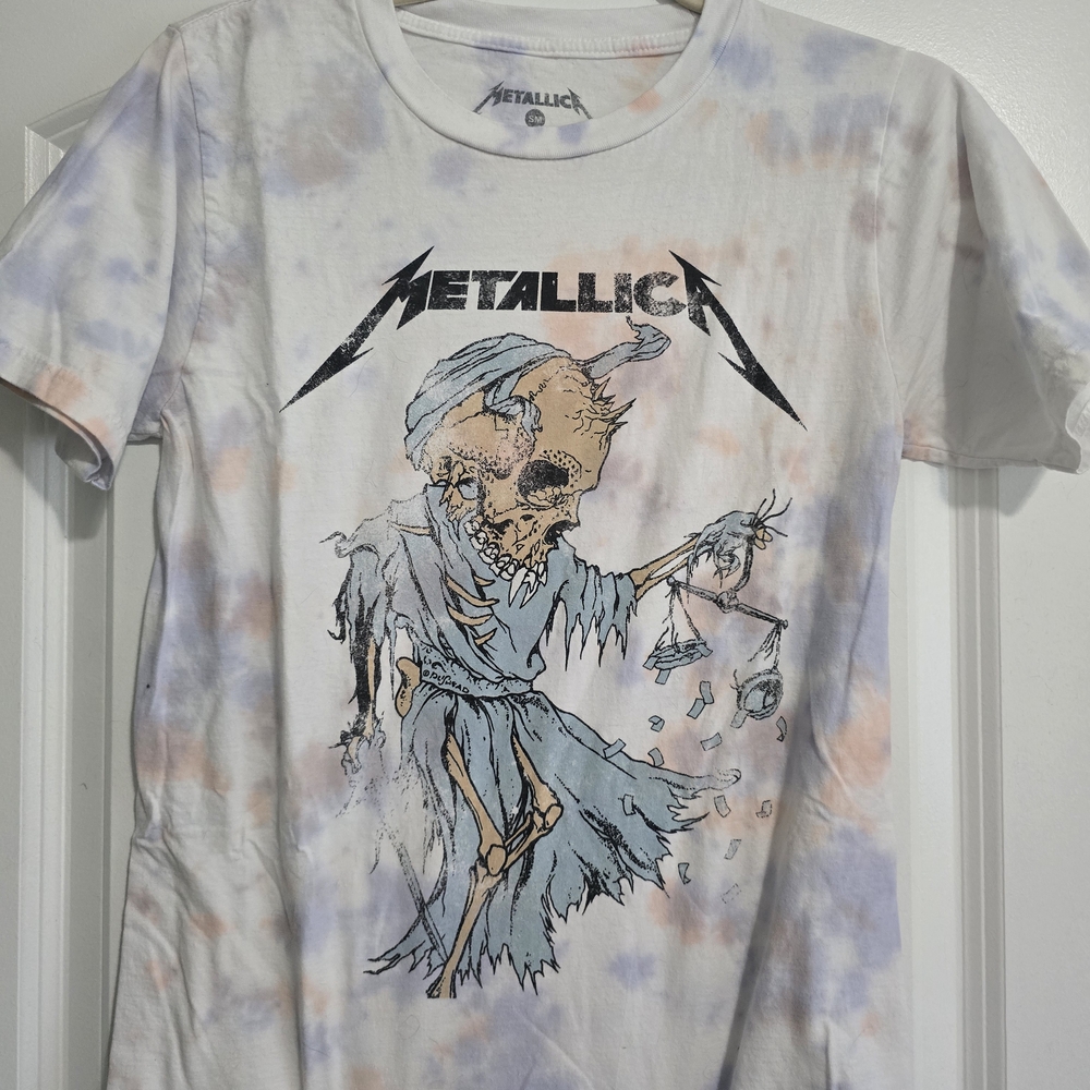 Graphic Short Sleeve MetallicaTee - White Tye Dye